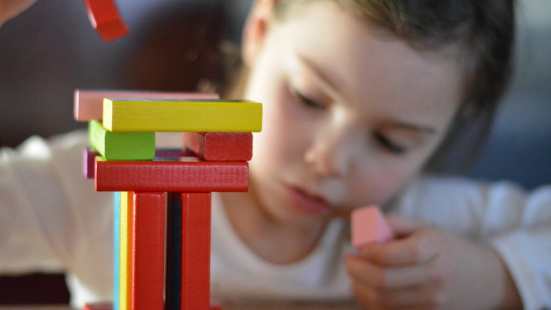 Metoda Montessori - odpowiednie materiały